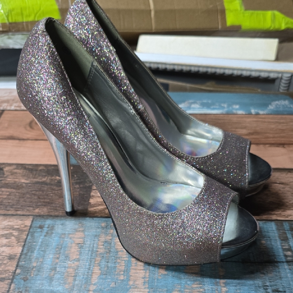 Speed Limit 98 Sparkling Silver Glitter Heels
